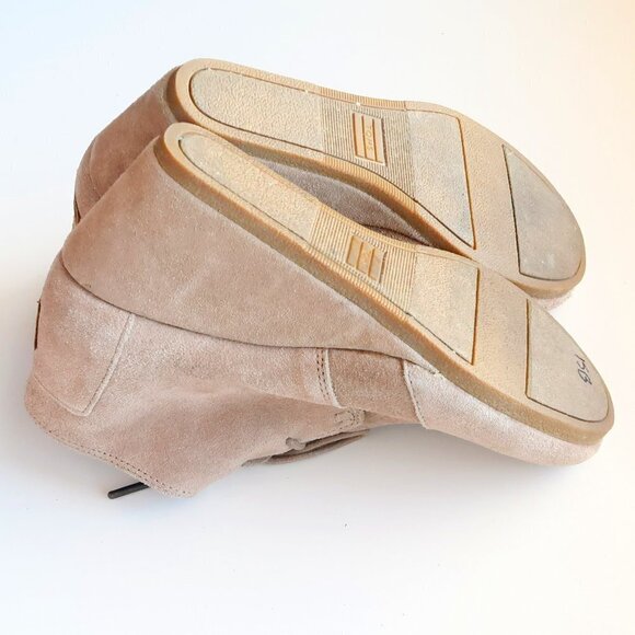 Toms Taupe Suede Leather Wedge Heel Lace-up Ankle Boots Booties Size 8 - Picture 15 of 16